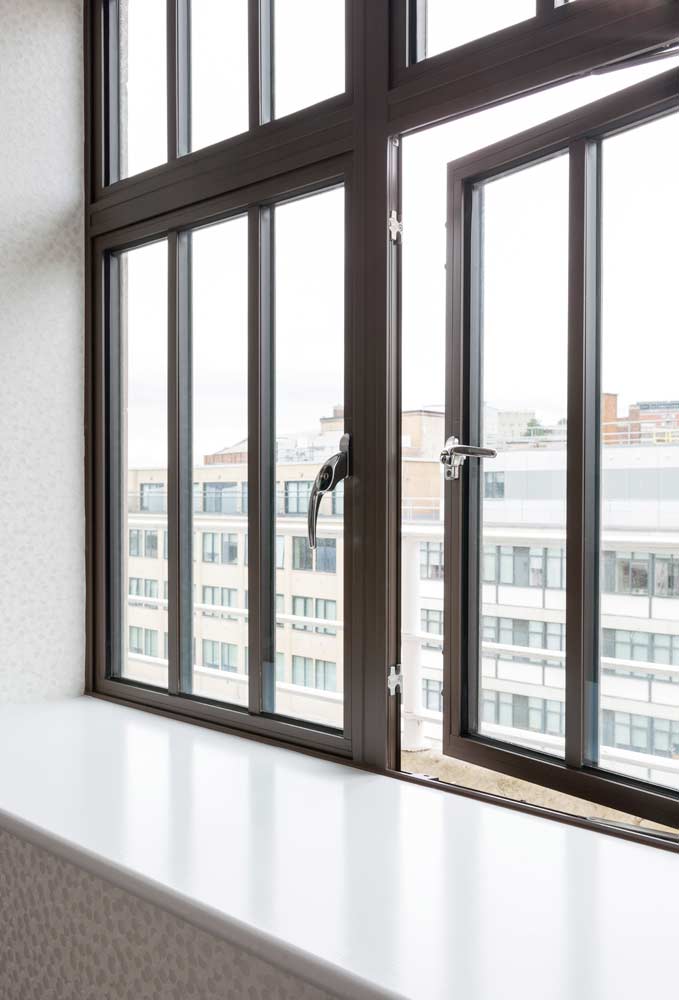 Aluminium windows in grey manufactured using Smart aluminium window system